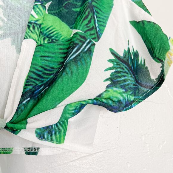 Zaful Palm Print Wrap Top size 8 - Picture 2 of 5